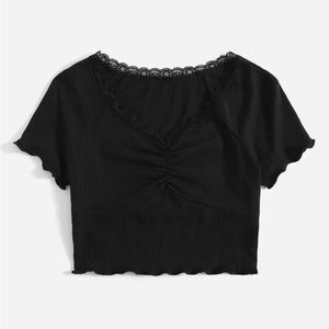 SHEIN Cropped Lace Trim & Lettuce Trim T-Shirt